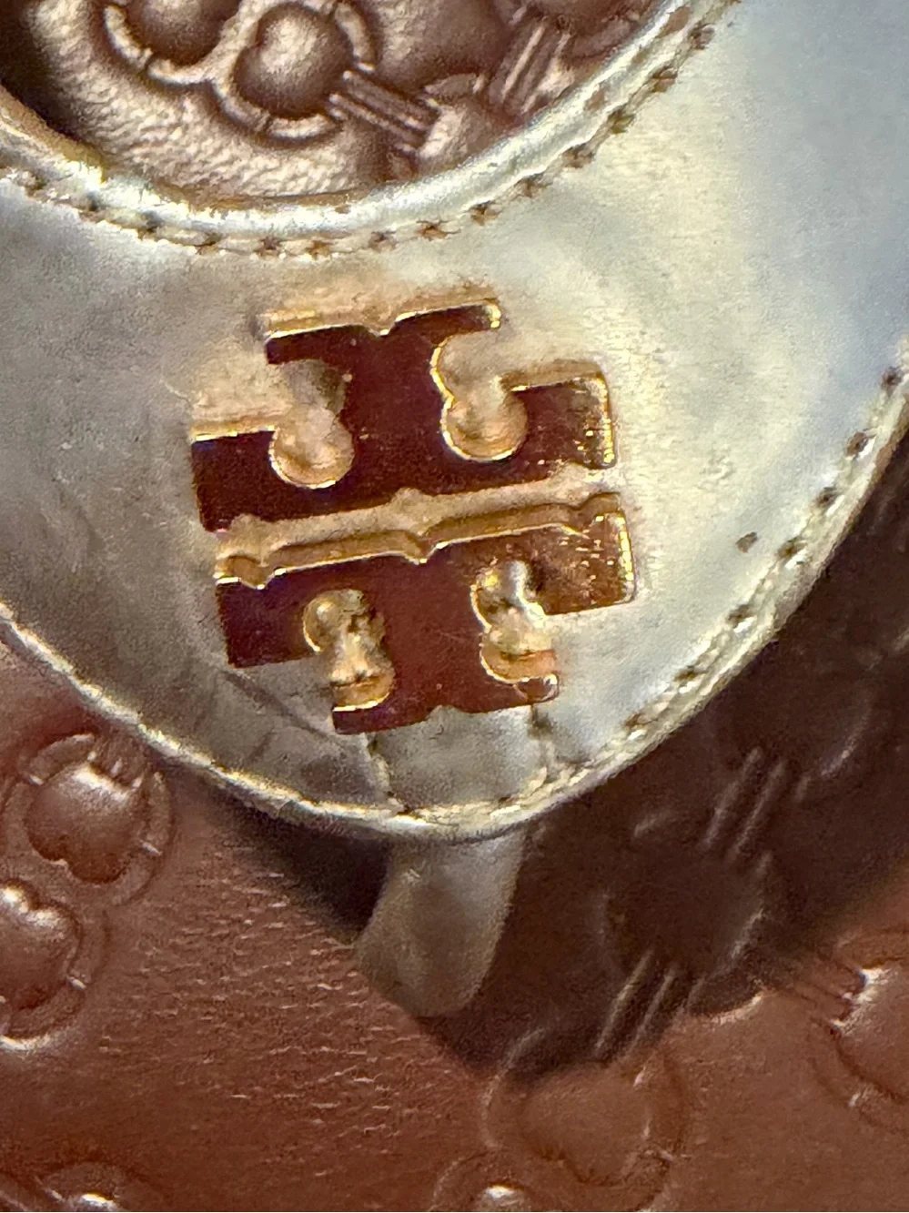 Tory Burch Monroe Gold thong flip flops size 7